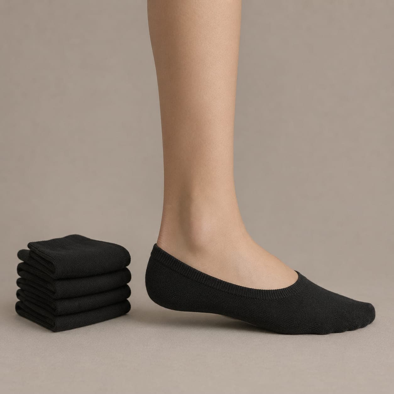Boat 52 five-pack worn on a foot, seen from the side, with the cuff edge visible above the heel.